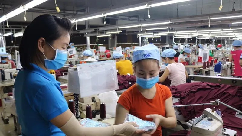 Việt Nam đã xuất hơn 415 triệu chiếc khẩu trang cho thế giới