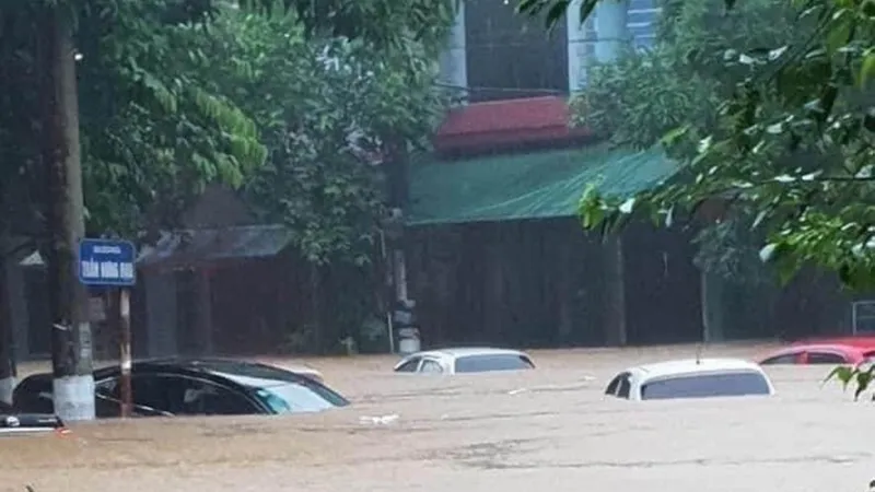 Lượng mưa kỷ lục 60 năm qua