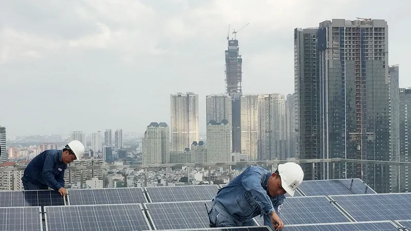 EVN mua điện mặt trời mái nhà với giá 1.943 đồng/kWh