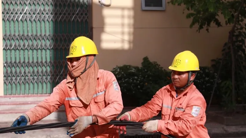Phụ tải điện tăng cao kỷ lục 