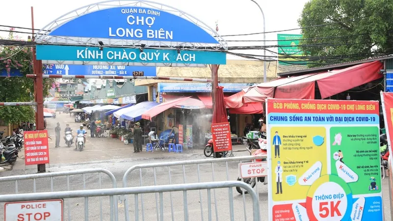 Các chợ đã đóng do Covid-19 sẽ được mở trở lại, nhưng người bán phải tiêm ít nhất 1 mũi vaccine