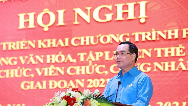 Triển khai chương trình “công chức, viên chức, công nhân lao động văn hóa”...