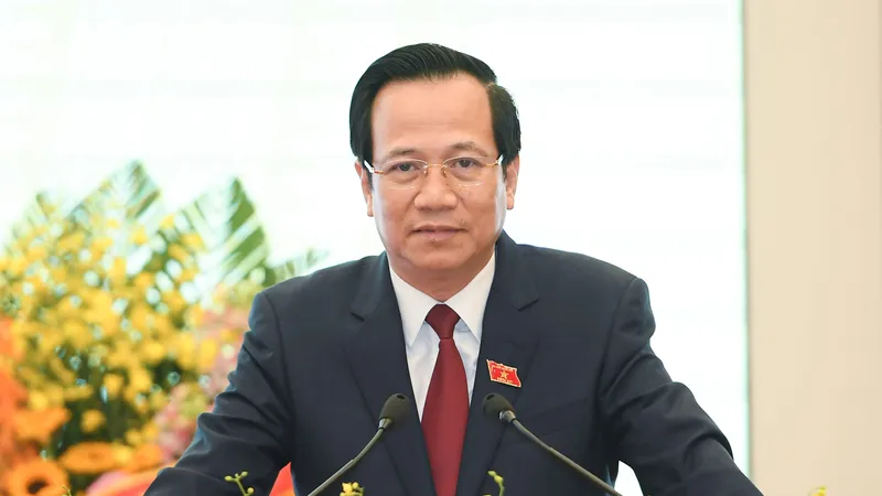 Bộ trưởng Bộ LĐTB-XH chúc mừng các “nhà giáo dạy nghề”