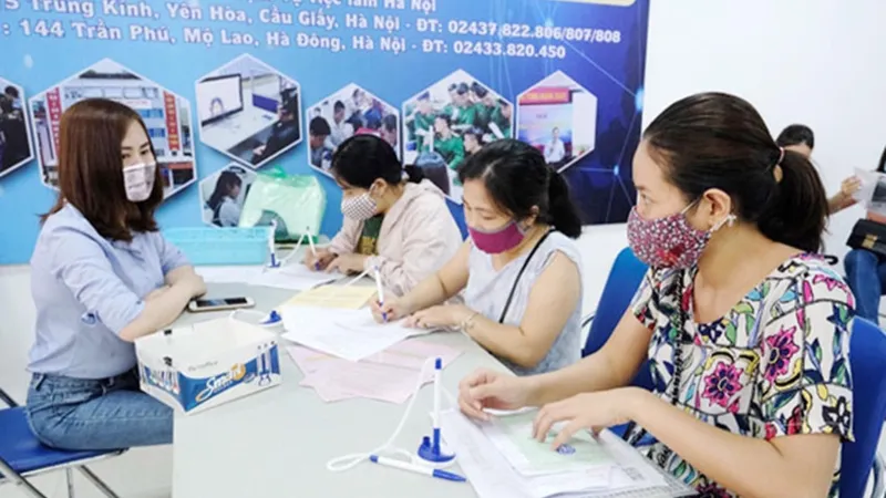 Đã chi hơn 30.000 tỷ đồng từ Quỹ Bảo hiểm thất nghiệp hỗ trợ người dân ảnh hưởng dịch Covid-19