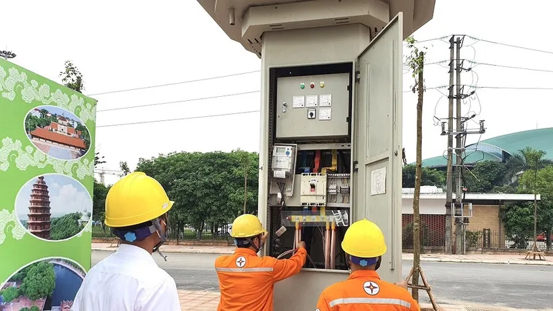 Lượng điện tiêu thụ trong tháng 6 năm nay giảm so với mọi năm