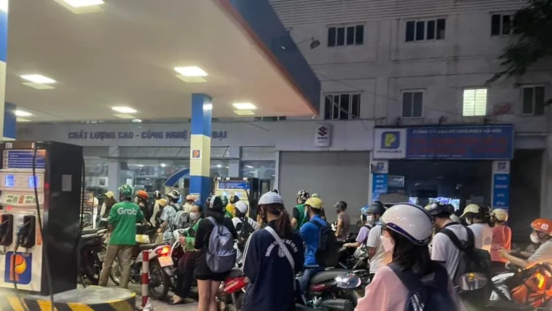 Tiếp tục kiểm tra thêm 9 doanh nghiệp xăng dầu