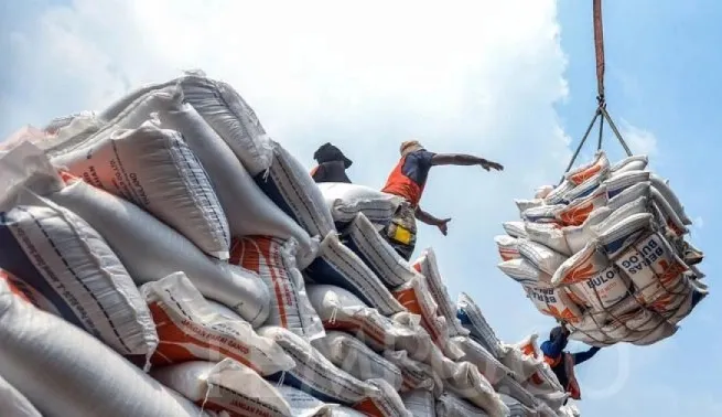 Kiến nghị Thủ tướng ra chỉ thị tăng cường xuất khẩu gạo