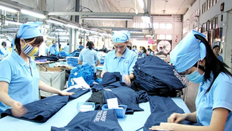 Công đoàn đề xuất tăng lương tối thiểu 5-6%