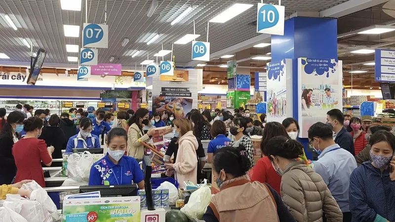 Hà Nội dự trữ lượng hàng tết “khủng”, tăng kiểm tra nạn “tẩy date”