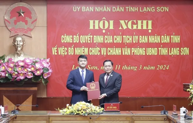 Lào Cai và Lạng Sơn điều động, bổ nhiệm loạt giám đốc sở