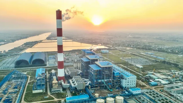 Huy động tối đa nhiệt điện, năng lượng tái tạo để tiết kiệm nước cho thủy điện