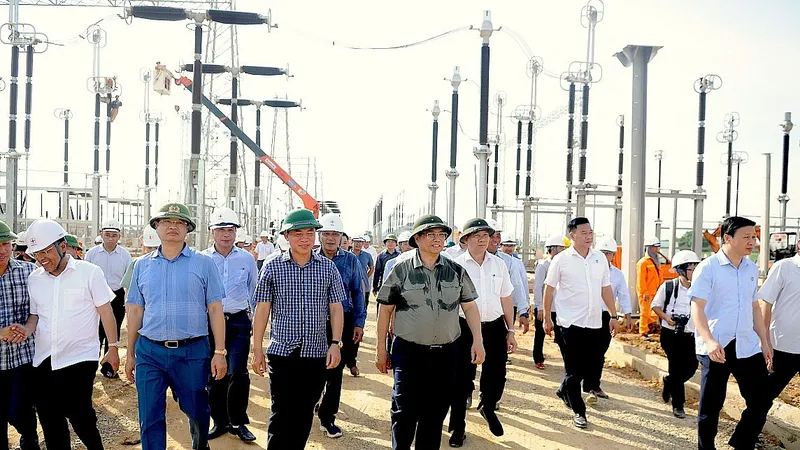 Nỗ lực đóng điện cung đoạn 500kV Nam Định - Thanh Hóa trước ngày 30-6