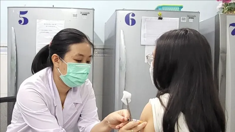 Tiêm vaccine để phòng ngừa bệnh bạch hầu tại TPHCM
