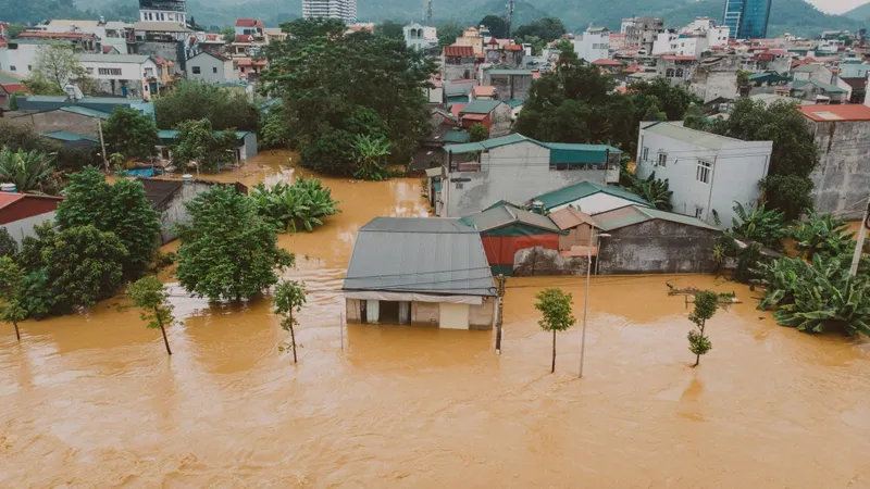 Đến 13 giờ ngày 10-9, có ít nhất 146 người chết và mất tích do bão Yagi