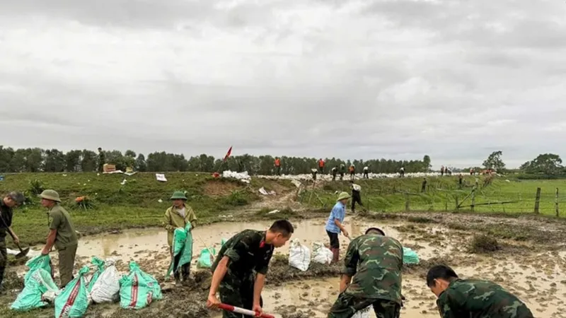Nước tràn đê ở Đa Hội (Bắc Giang) là đê bối
