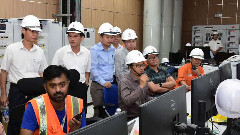 Dự án thủy điện Ialy mở rộng đã hòa điện tổ máy số 1