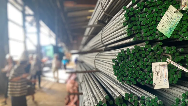 Thép thành phẩm được sản xuất tại Công ty cổ phần Gang thép Thái Nguyên. Ảnh: VĂN PHÚC 