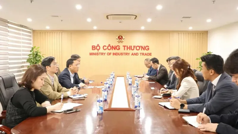 Thúc đẩy dự án điện khí LNG tại tỉnh Long An