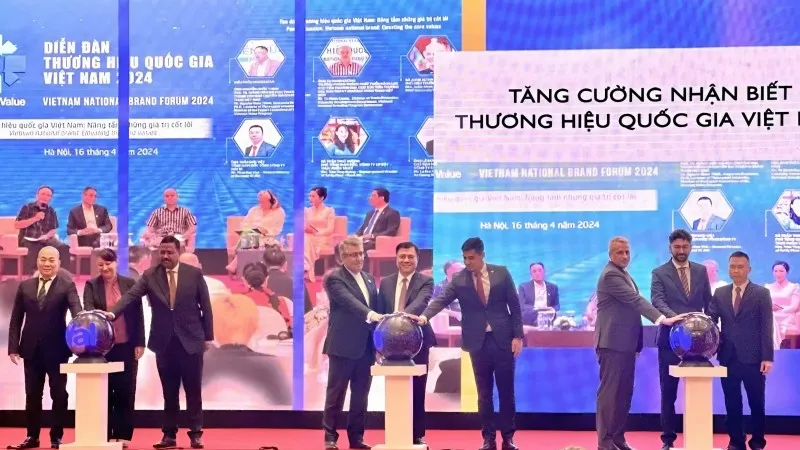 Khai mạc Tuần lễ Thương hiệu quốc gia Việt Nam 2025