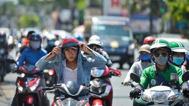Nắng nóng lan rộng, tăng dần cường độ