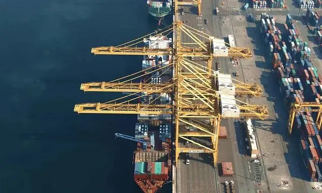 Nhiều chiêu lừa mới khi doanh nghiệp Việt Nam xuất khẩu hàng sang UAE