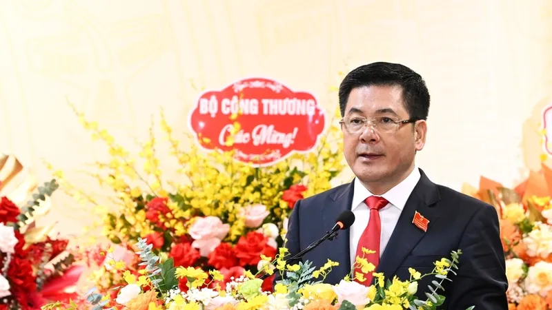 Bộ trưởng Nguyễn Hồng Diên được chỉ định làm Bí thư Đảng ủy Bộ Công thương 