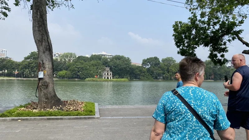 Nắng nóng quay trở lại miền Bắc