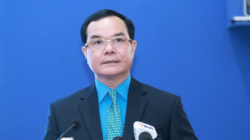 Hoàn thiện dự thảo Báo cáo trình Đại hội XIV Công đoàn Việt Nam