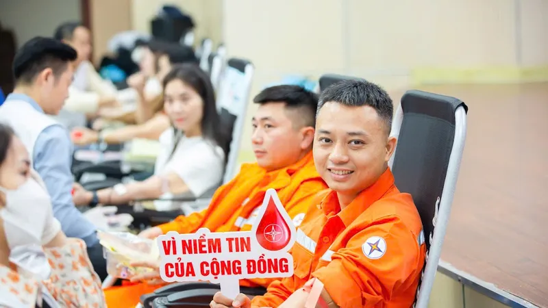 Tuần lễ hồng EVN lần thứ XI tiếp nhận hơn 10.800 đơn vị máu