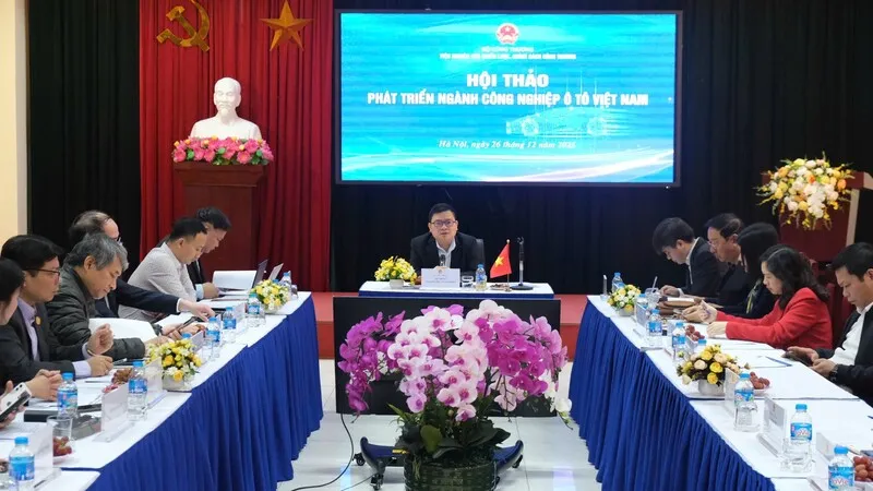 Hoàn thiện chính sách phát triển ngành ô tô tại Việt Nam