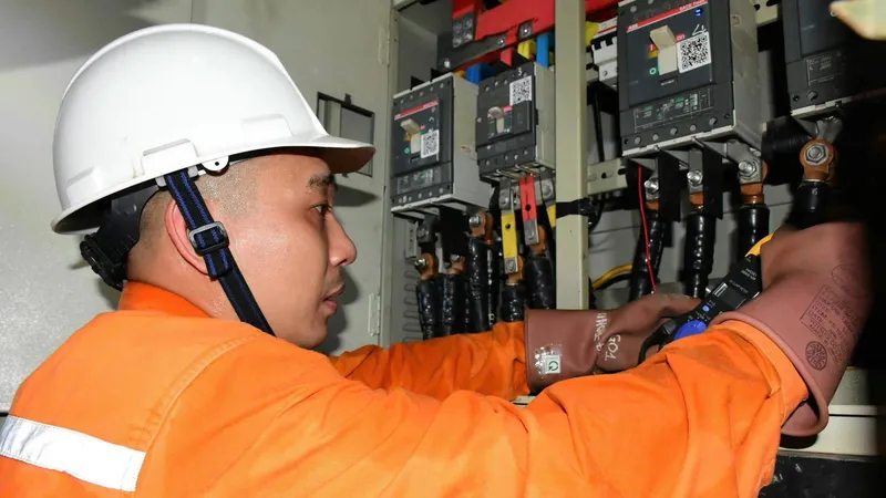 Giờ cao điểm buổi tối đang gây áp lực lớn nhất cho hệ thống điện