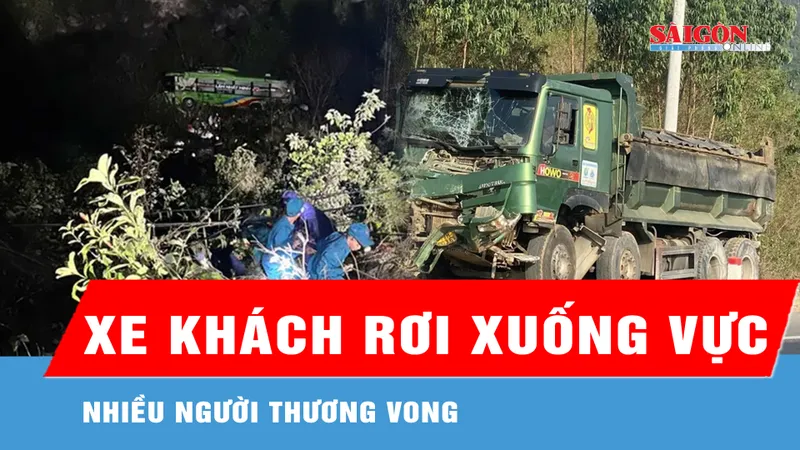 Gia Lai: Xe khách chở 12 người rơi xuống vực, nhiều người thương vong 