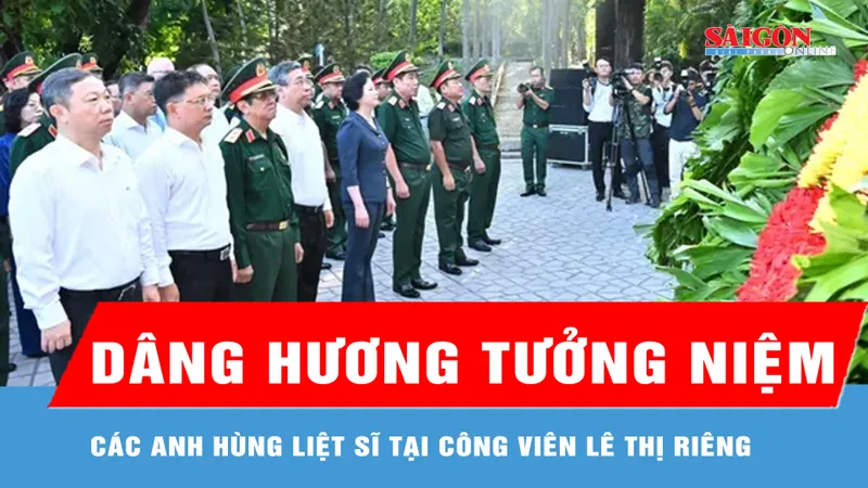 Dâng hương tưởng niệm các Anh hùng liệt sĩ tại Công viên Lê Thị Riêng 