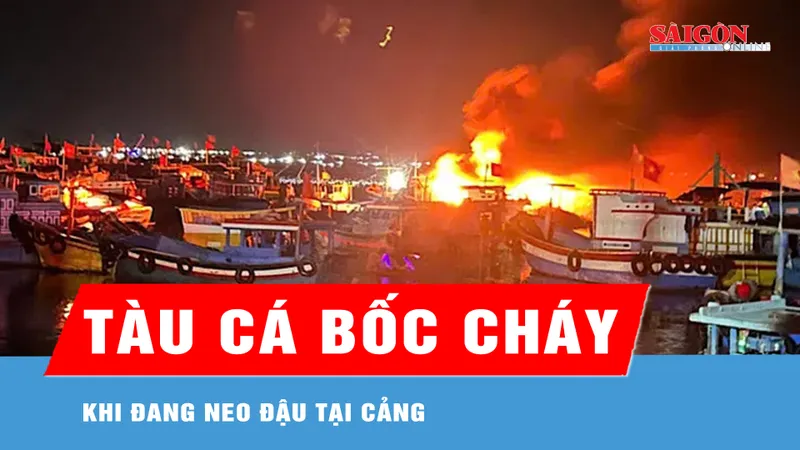 Khánh Hòa: Dập tắt đám cháy trên tàu cá đang neo đậu tại cảng