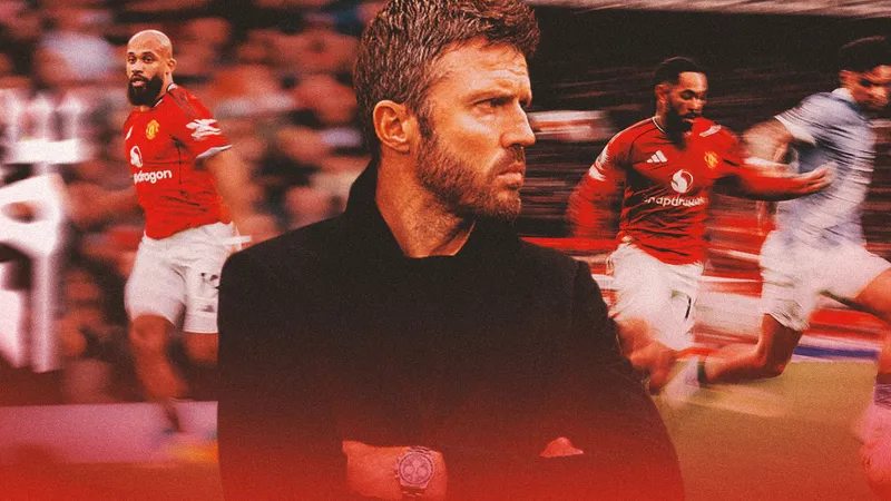 Man United cần làm nhiều hơn việc hạ gục Man City