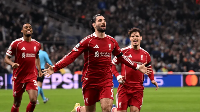 Nếu Liverpool muốn thành công mùa này, hãy trông cậy Szoboszlai