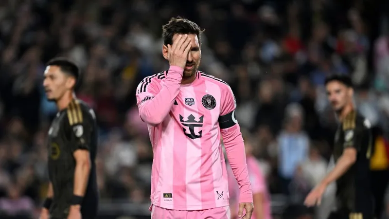 Messi và khó khăn đầu mùa: Khi thời gian không còn là đồng minh