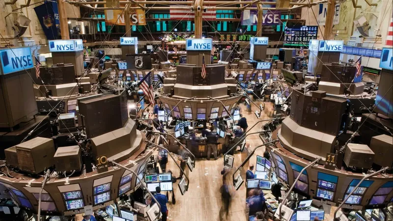 Britanica Money: Môt phiên giao dịch tại sàn chứng khoán New York