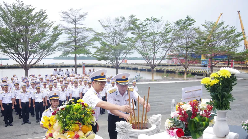 Lữ đoàn 125, Vùng 2 Hải quân kỷ niệm 63 năm Ngày Mở đường Hồ Chí Minh trên biển