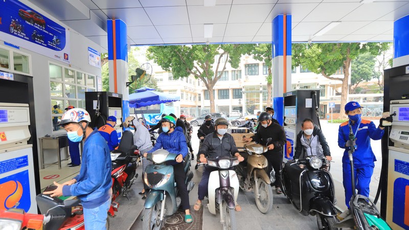 工商部建议降低环保税 使用燃油价格平抑基金