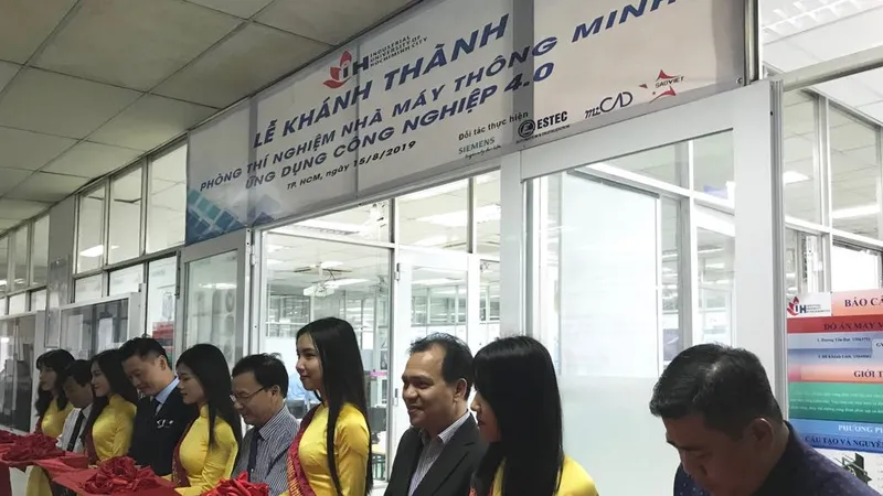 Đầu tư hơn 4,6 triệu USD cho Phòng thí nghiệm nhà máy thông minh 