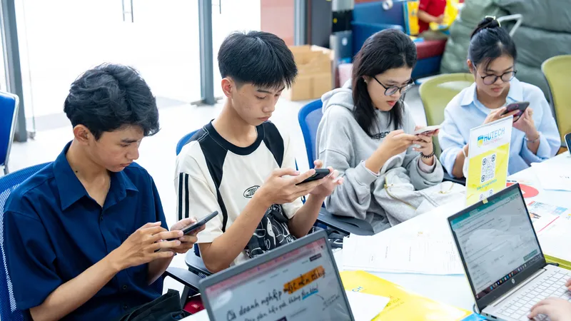 Nhiều trường đại học bắt đầu công bố điểm sàn