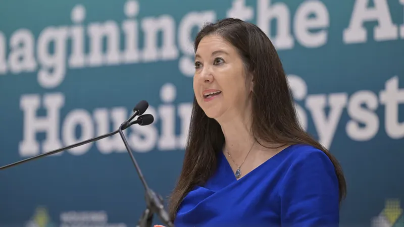 Thống đốc FED Adriana Kugler. Ảnh: FEDERAL RESERVE