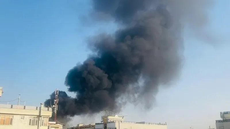 Các vụ nổ xảy ra tại thành phố Kabul, Afghanistan. Ảnh: AMU TV
