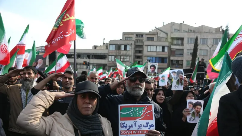 Người dân Iran chúc mừng tân lãnh tụ tối cao Mojtaba Khamenei