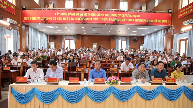 TP Đồng Xoài (Bình Phước): sơ kết mô hình thứ Bảy về với khu dân cư, lắng nghe dân nói