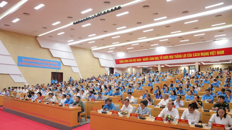Người lao động đề xuất nhiều ý kiến trách nhiệm, tâm huyết với Bí thư Tỉnh ủy Bình Phước 