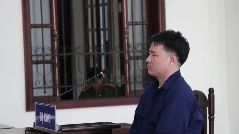 Làm giả 27 sổ đỏ, một giám đốc lãnh án 21 năm tù