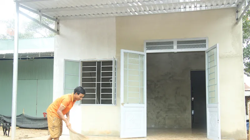 Bình Phước: Xây mới, sửa chữa 717 căn xóa nhà tạm, nhà dột nát cho hộ nghèo, cận nghèo và người có công