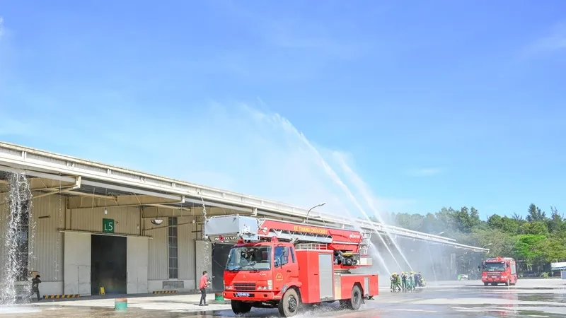 Bình Phước huy động nhiều lực lượng, phương tiện diễn tập chữa cháy và cứu nạn, cứu hộ